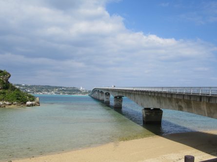 Izakaya散策76軒目 沖縄県那覇市 旬菜処 びいどろ Shot Plan 埼玉の浴槽塗装 お風呂カラーコーティング 浴室リフォーム業 さいたま市越谷を中心に営業中